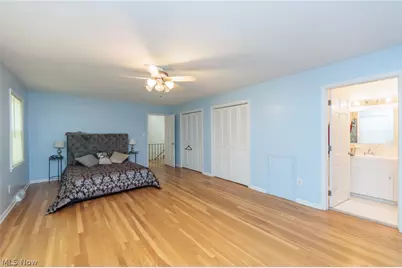 1160 Lisa Ann Drive, Akron, OH 44313 - Photo 26