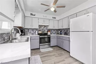 5504 Donner Dr, New Franklin, OH 44216 - Photo 20