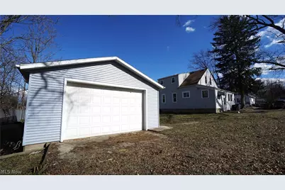 1448 Creighton Avenue, Akron, OH 44310 - Photo 6