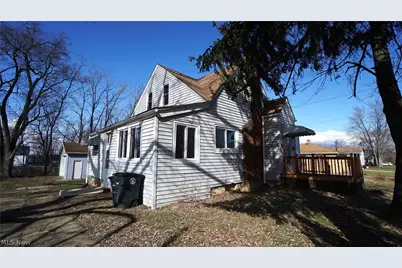 1448 Creighton Avenue, Akron, OH 44310 - Photo 22