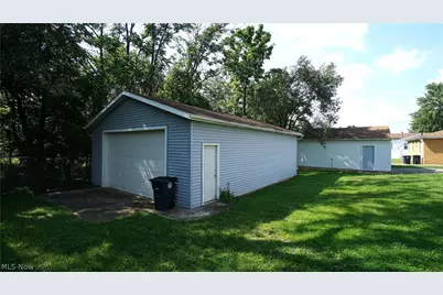 1448 Creighton Avenue, Akron, OH 44310 - Photo 26