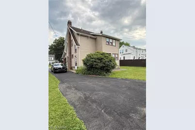 34 Maple Drive, Boardman, OH 44512 - Photo 2