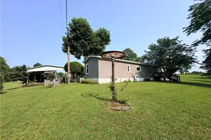 9248 Indian Lake Rd, Byesville, OH 43723 - Photo 12