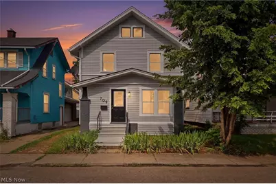 709 Columbus Ave NW, Canton, OH 44708 - Photo 2