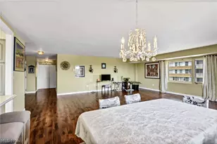 12500 Edgewater Dr, Oakwood, OH 44107 - Photo 10