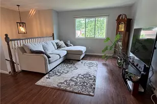 3318 Van Buren Dr, Brunswick, OH 44212 - Photo 2