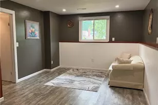 3318 Van Buren Dr, Brunswick, OH 44212 - Photo 12