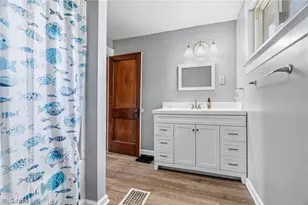 915 Auburn Pl NW, Canton, OH 44703 - Photo 20