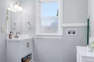 915 Auburn Pl NW, Canton, OH 44703 - Photo 14