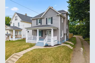 915 Auburn Place NW, Canton, OH 44703 - Photo 2