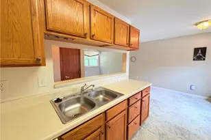 3662 Colony Hill Dr, Zanesville, OH 43701 - Photo 10