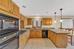 2184 Cornell Rd, Loveland, OH 44106 - Photo 14