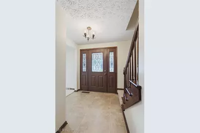 1581 Pine Cone Street NW, North Canton, OH 44720 - Photo 4