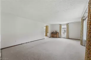 1581 Pine Cone St NW, North Canton, OH 44720 - Photo 10