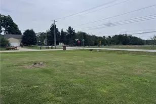9112 Skypark, Wadsworth, OH 44281 - Photo 6