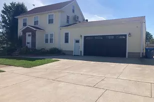 858 Allison Ave, Lorain, OH 44052 - Photo 2