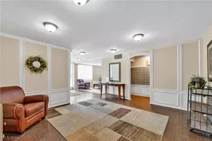 11811 Lake Ave, Oakwood, OH 44107 - Photo 22