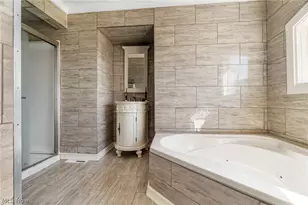 5616 Faircrest St SW, Canton, OH 44706 - Photo 32