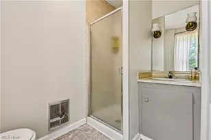 9640 Darrow Rd, Twinsburg, OH 44087 - Photo 18