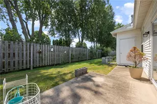 6956 Cottage Circle, North Ridgeville, OH 44039 - Photo 32