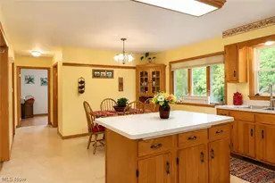6077 Weaver Rd, Conneaut, OH 44030 - Photo 4