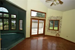 209 Sipple Ave, Amherst, OH 44001 - Photo 12