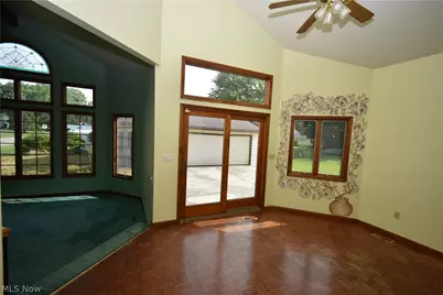 209 Sipple Avenue, Amherst, OH 44001 - Photo 12