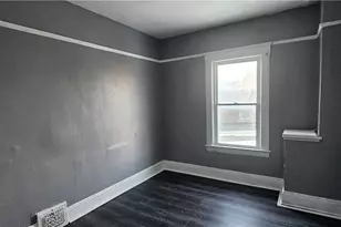 8823 Yale Ave, Loveland, OH 44108 - Photo 16