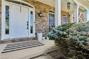197 Homestead Dr, Columbiana, OH 44408 - Photo 4
