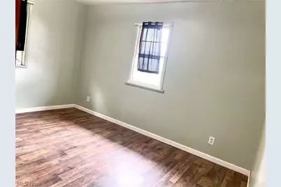 809 Delia Avenue, Martins Ferry, OH 43935 - Photo 14