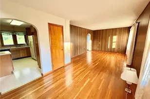 8238 Center Rd, Ashtabula, OH 44004 - Photo 4