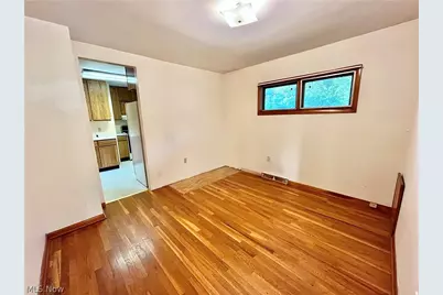 8238 Center Road, Ashtabula, OH 44004 - Photo 16