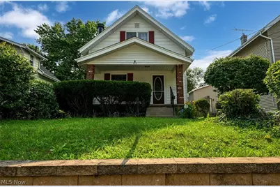 553 Princeton Avenue, Barberton, OH 44203 - Photo 2