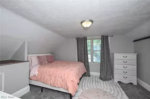 553 Princeton Ave, Barberton, OH 44203 - Photo 16