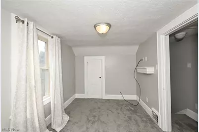 553 Princeton Avenue, Barberton, OH 44203 - Photo 12