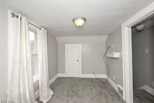 553 Princeton Ave, Barberton, OH 44203 - Photo 12