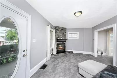 553 Princeton Avenue, Barberton, OH 44203 - Photo 4