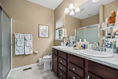 3981 Timber Walk, Lorain, OH 44053 - Photo 14