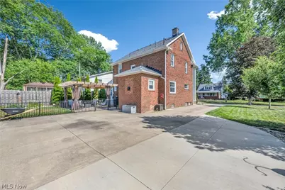1036 Bennington Avenue NE, Massillon, OH 44646 - Photo 6