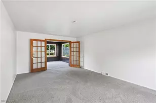 9011 Manorford Dr, Loveland, OH 44130 - Photo 12