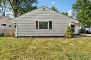 9011 Manorford Dr, Loveland, OH 44130 - Photo 30