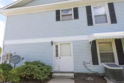 1258 Pembrooke Drive #D, Salem, OH 44460 - Photo 1