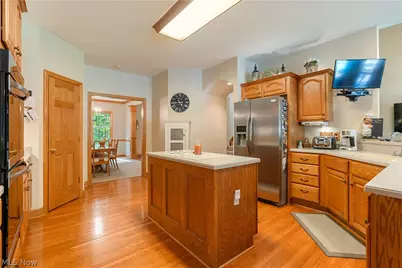 4500 Shermont Avenue SW, Canton, OH 44706 - Photo 14