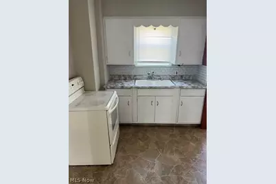 918 9th Street SW, Massillon, OH 44647 - Photo 10