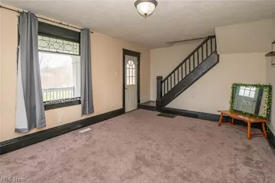 1033 Walnut Avenue, Alliance, OH 44601 - Photo 6
