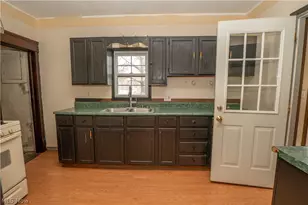 1033 Walnut Ave, Alliance, OH 44601 - Photo 12