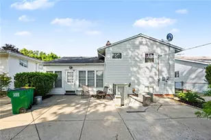 339 E 315th St, Willowick, OH 44095 - Photo 4