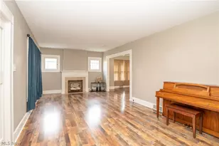 106 W Summit St, Alliance, OH 44601 - Photo 6