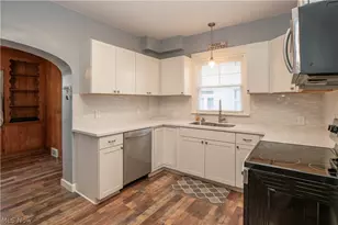 106 W Summit St, Alliance, OH 44601 - Photo 10