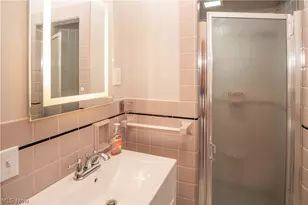 106 W Summit St, Alliance, OH 44601 - Photo 14